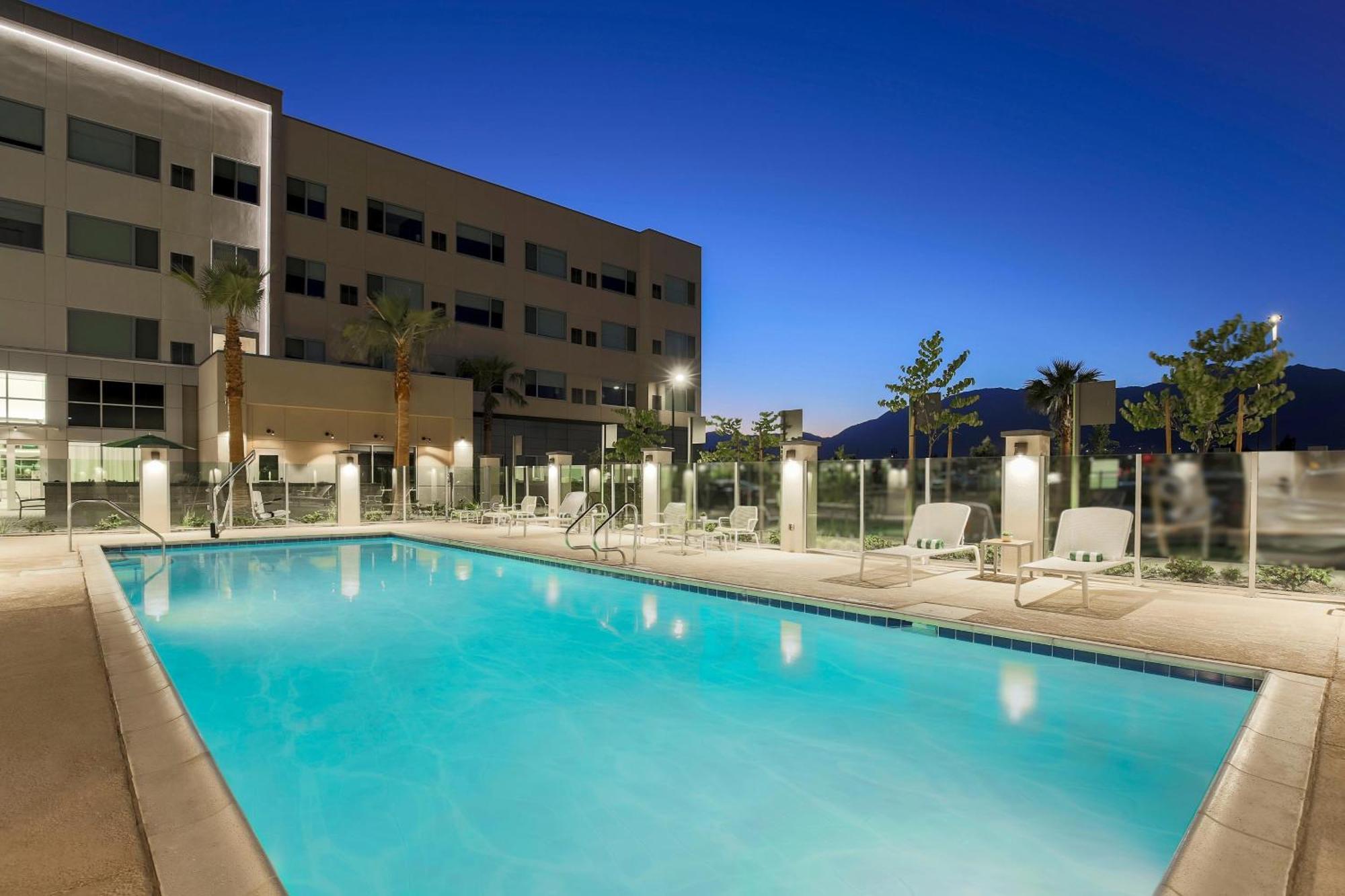 Element Ontario Rancho Cucamonga Hotel Exterior photo